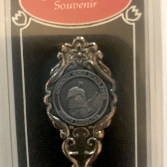 Chimney Rock Collectible Spoon - Picture 3 of 4